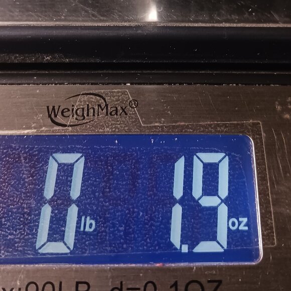 Lego Black 1x4 bricks and Misc. 1.9 oz mix of Bricks - Picture 2 of 4